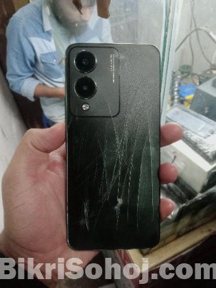 Vivo Y17s